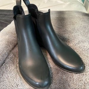 Black Rain Boots